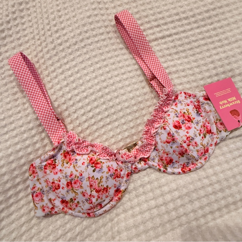 [Strawberry Milk Mob] bikini top floral print - Picture 3 of 9